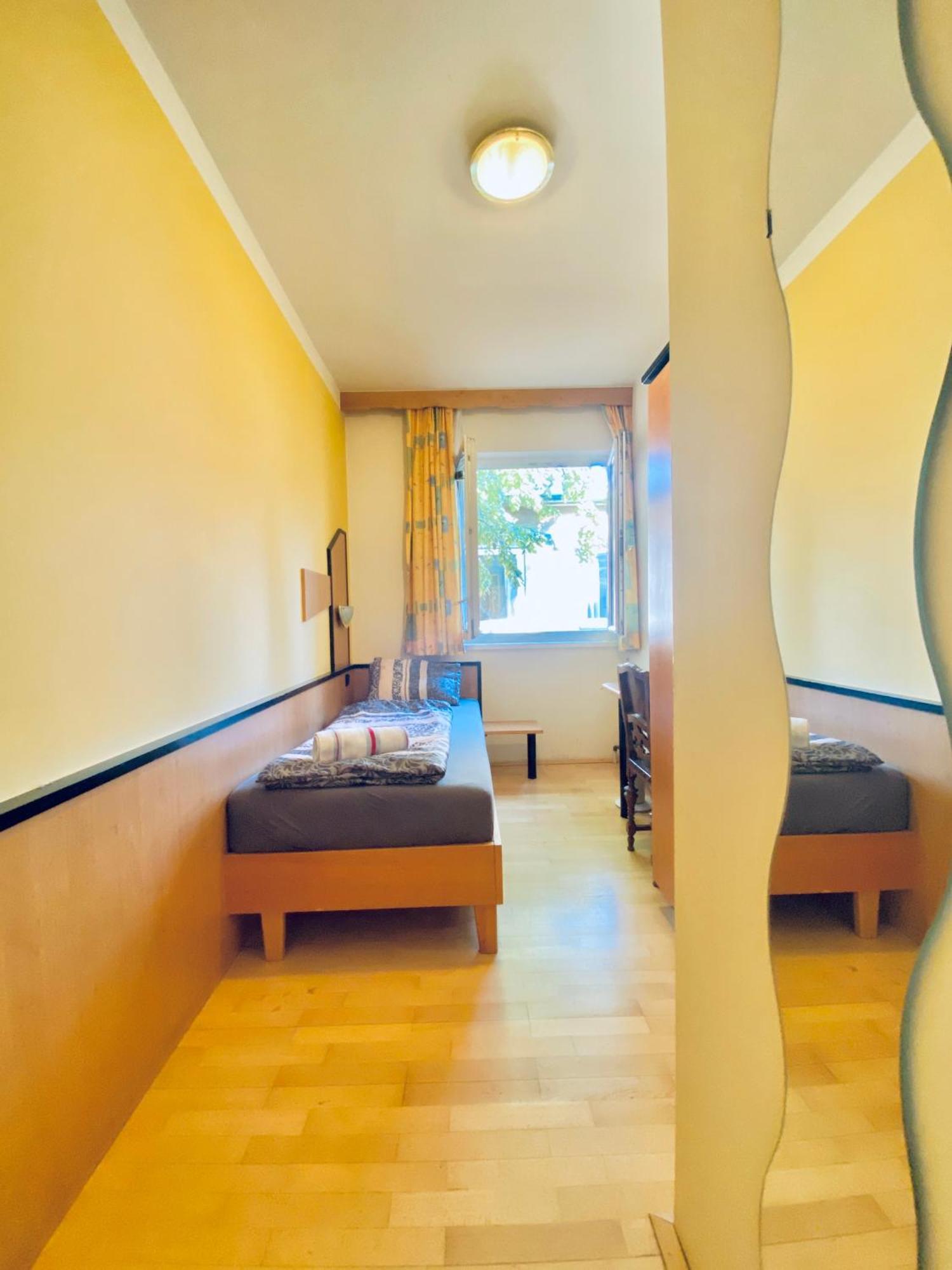 Affordable Central Rooms, 10-Min To Lugner City Wien Exterior foto