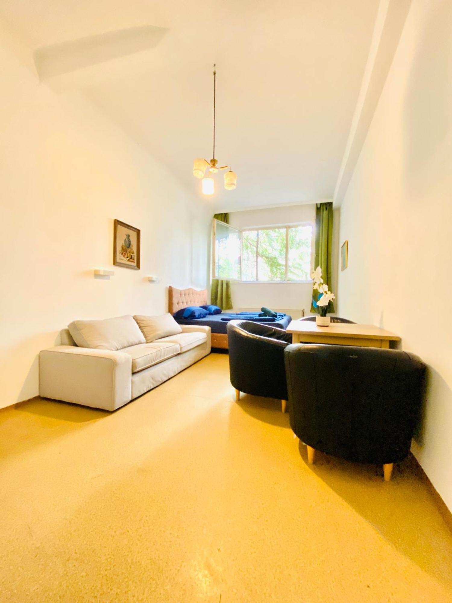 Affordable Central Rooms, 10-Min To Lugner City Wien Exterior foto