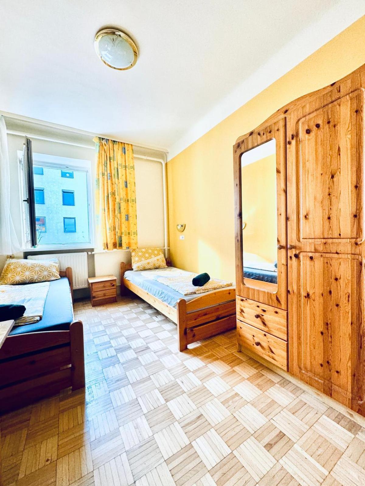 Affordable Central Rooms, 10-Min To Lugner City Wien Exterior foto