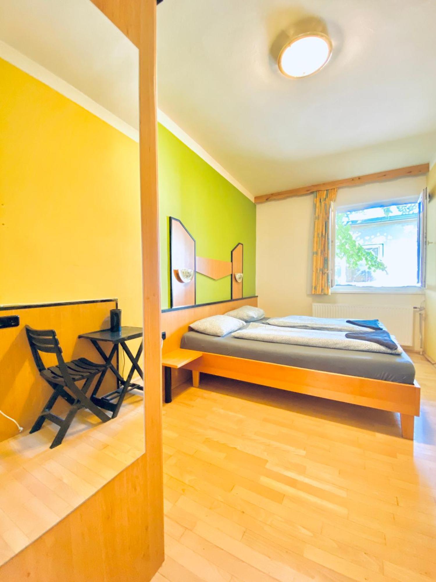 Affordable Central Rooms, 10-Min To Lugner City Wien Exterior foto