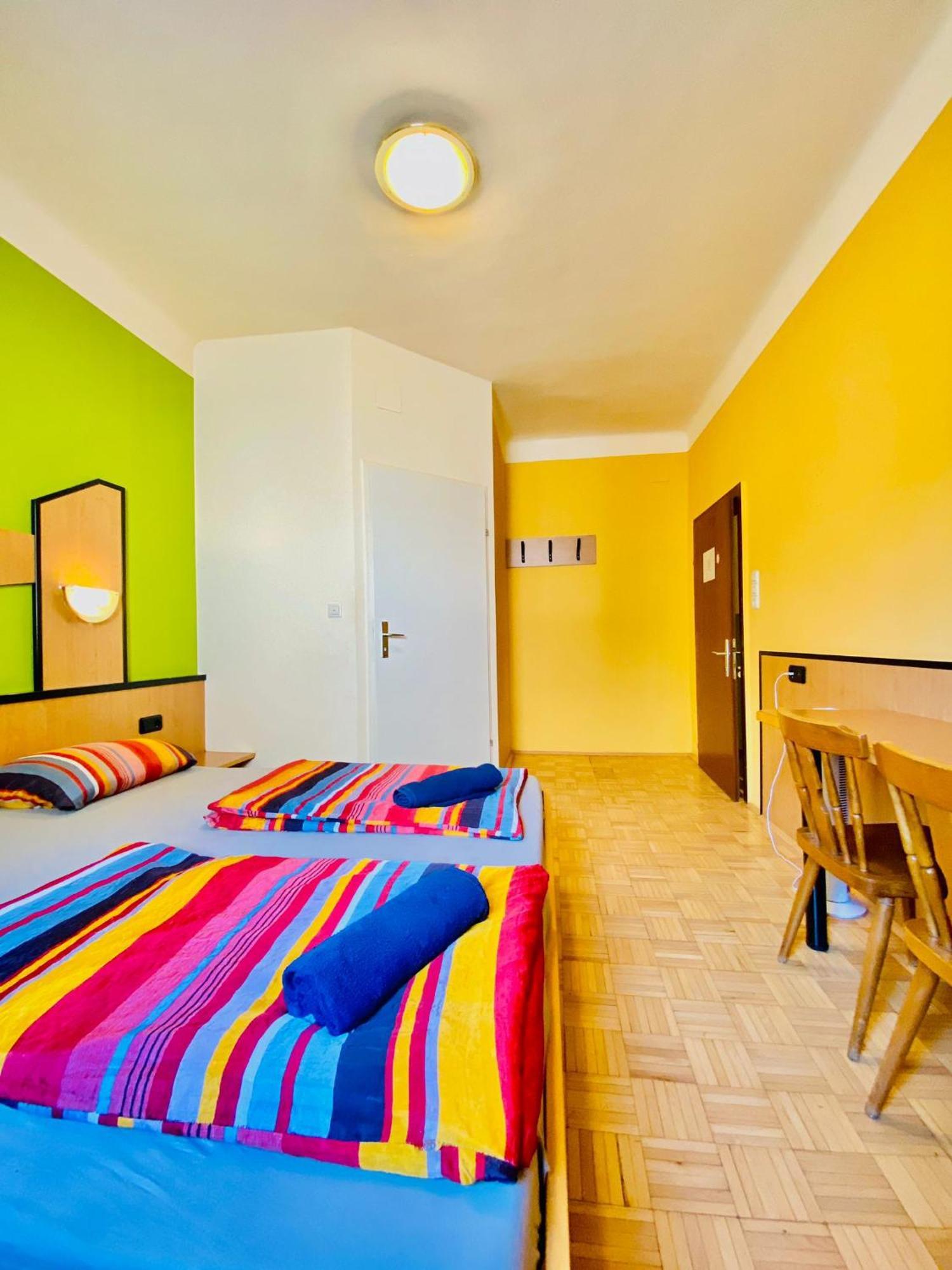Affordable Central Rooms, 10-Min To Lugner City Wien Exterior foto