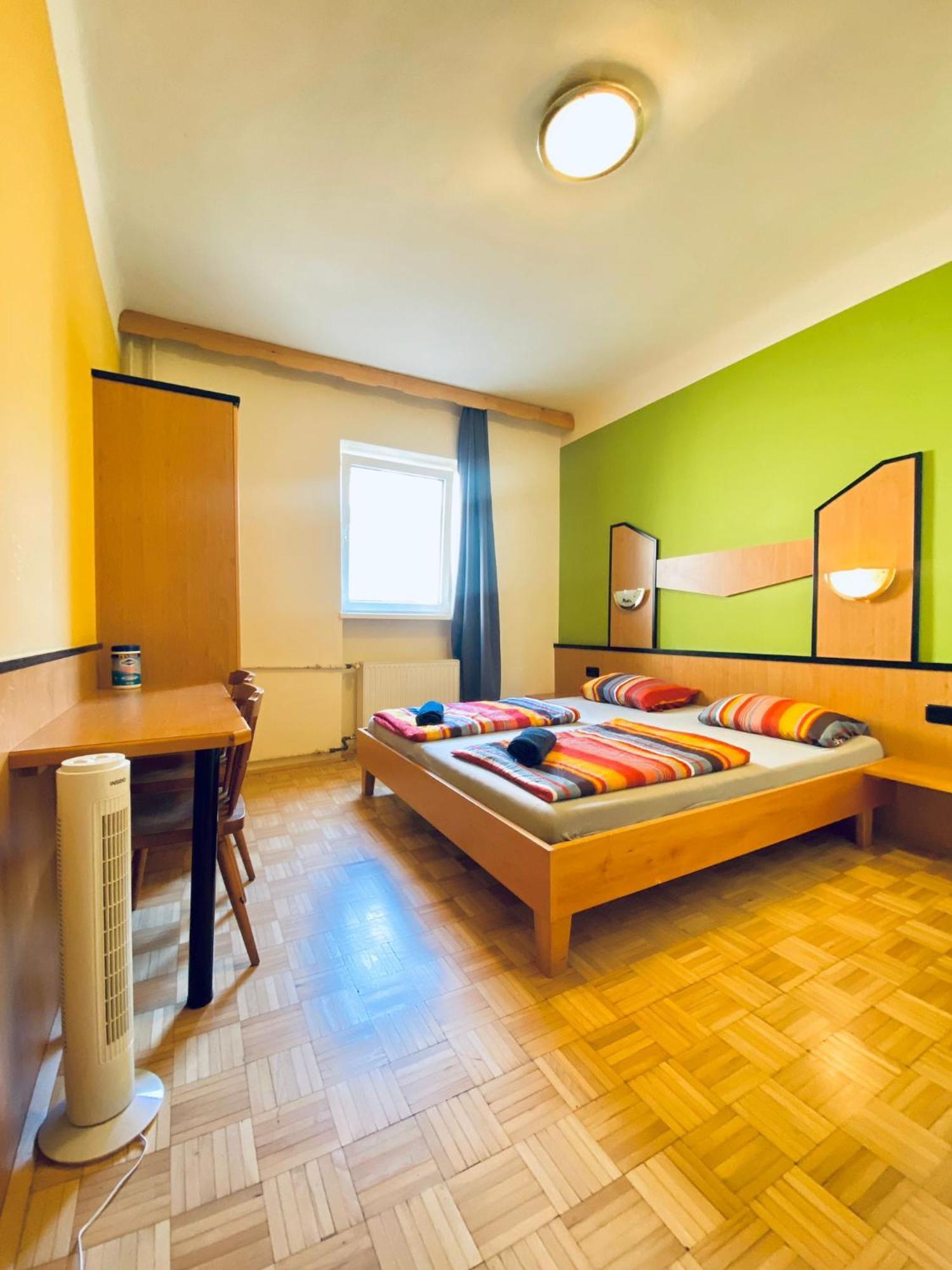 Affordable Central Rooms, 10-Min To Lugner City Wien Exterior foto